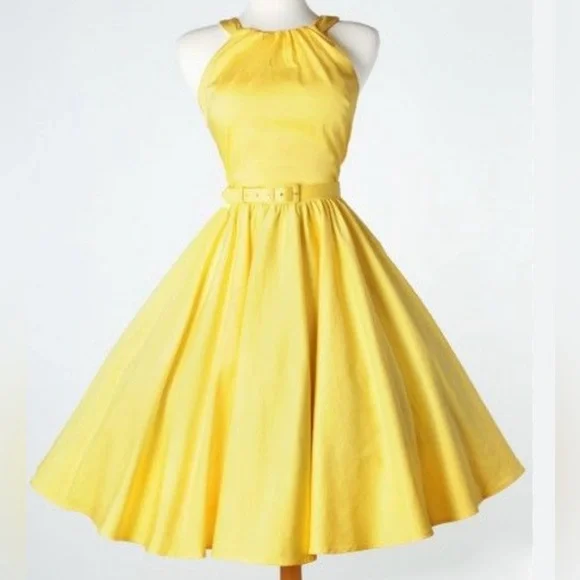 Pinup Couture Sunny Yellow Audrey Swing - Picture 1 of 3